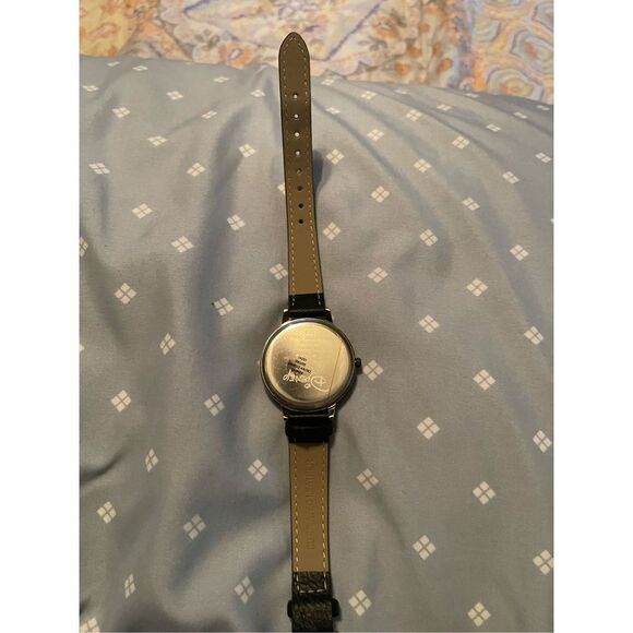 Disney Mickey Mouse 90th Anniversary Commemorative Retro Accutime Wristwatch - Picture 14 of 16